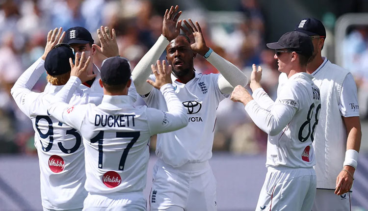 England Beat Pakistan by 8 Wickets to Complete Test Series Whitewash