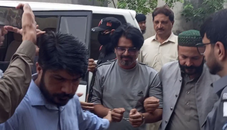 بلال غوری کا پیکا ایکٹ مقدمے میں 3 روزہ جسمانی ریمانڈ منظور